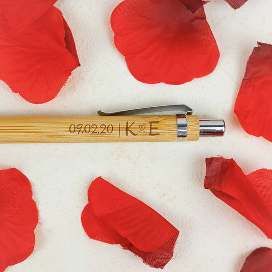 Bamboe potlood - Datum + Initialen