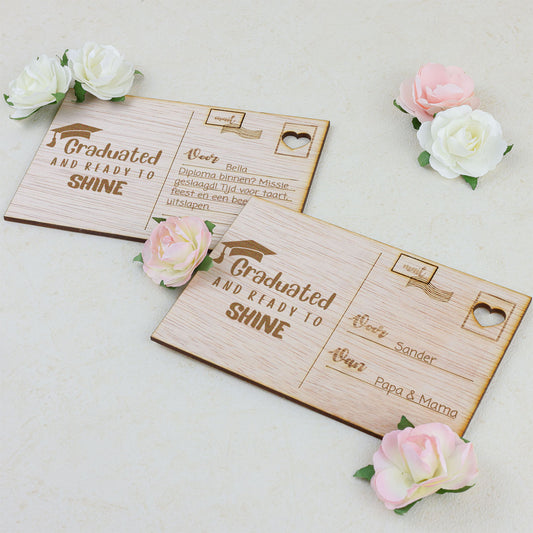 Houten kaart - Graduated and ready to shine