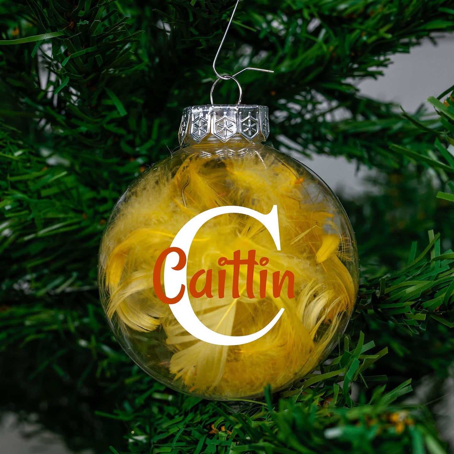 Kerstbal Gele Veertjes - Naam + Hoofdletter