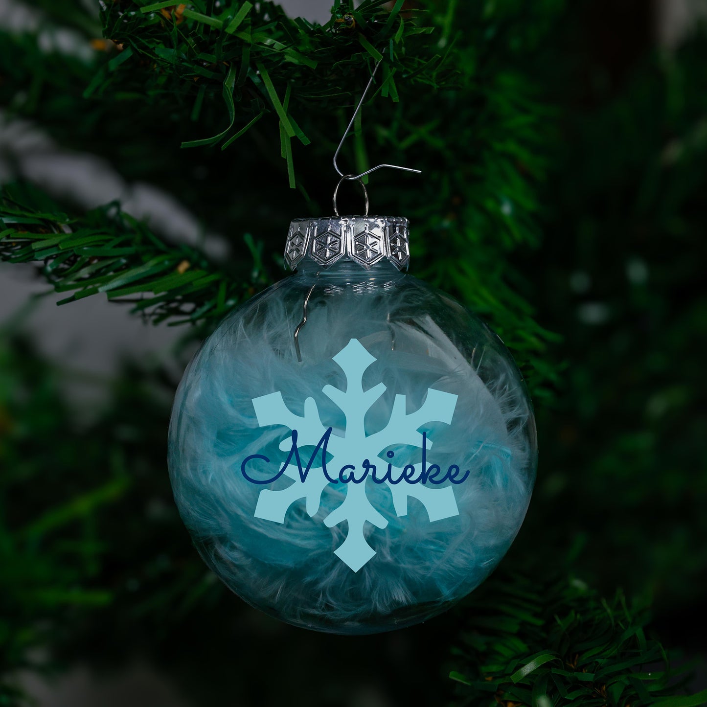 Kerstbal Licht Blauwe Veertjes - Naam + Sneeuwvlok