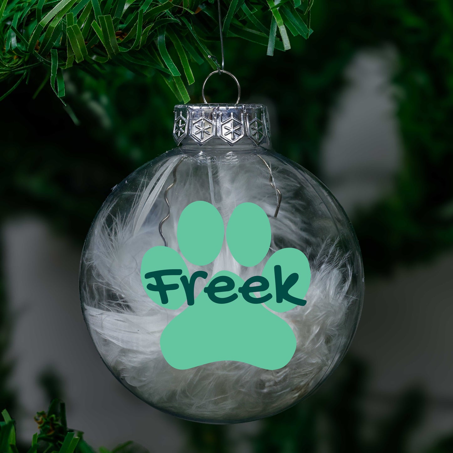 Kerstbal Witte Veertjes- Naam + Pootje