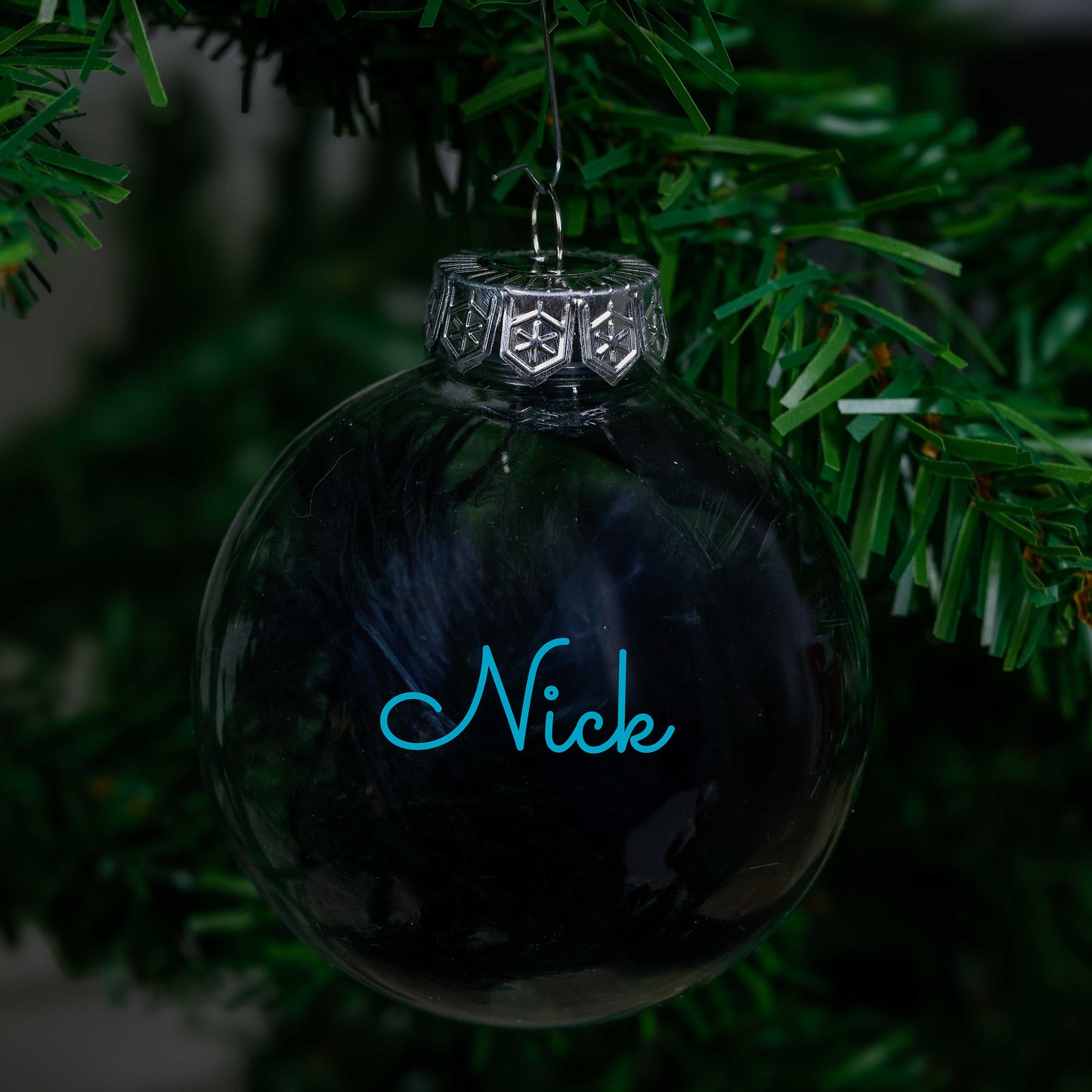 Kerstbal Zwarte Veertjes - Naam