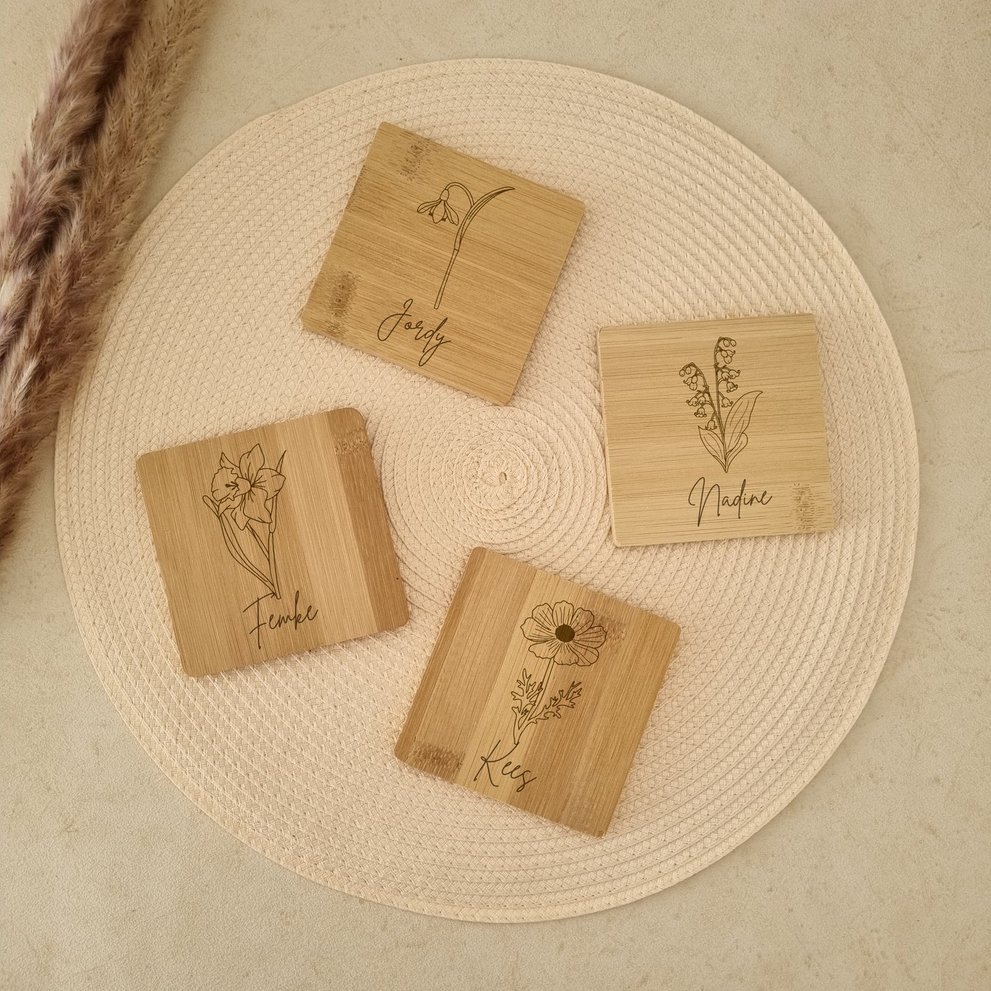 Bamboe onderzetters - Geboortebloem