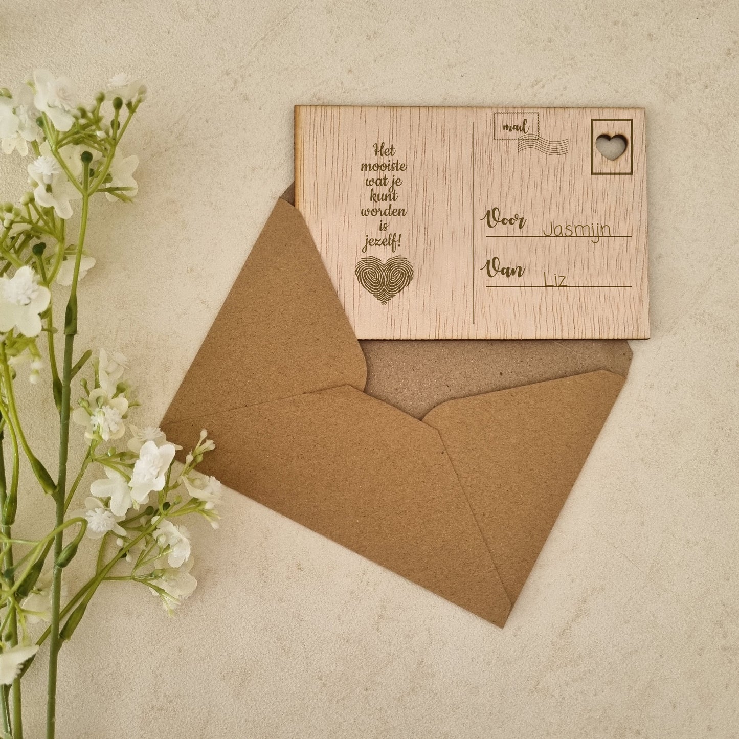 Houten kaart - Het mooiste wat je kunt worden is jezelf!