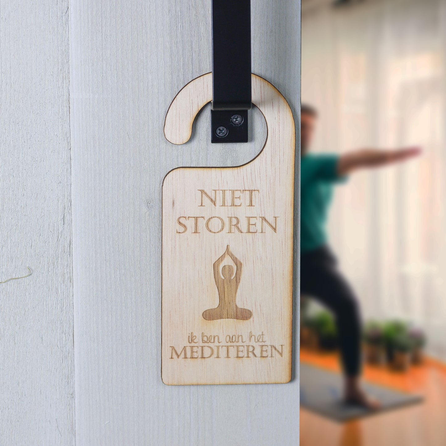 Deurhanger - Niet storen, ik ben aan het mediteren.