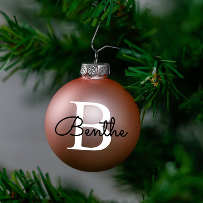Kerstbal Roze Mat - Naam + hoofdletter