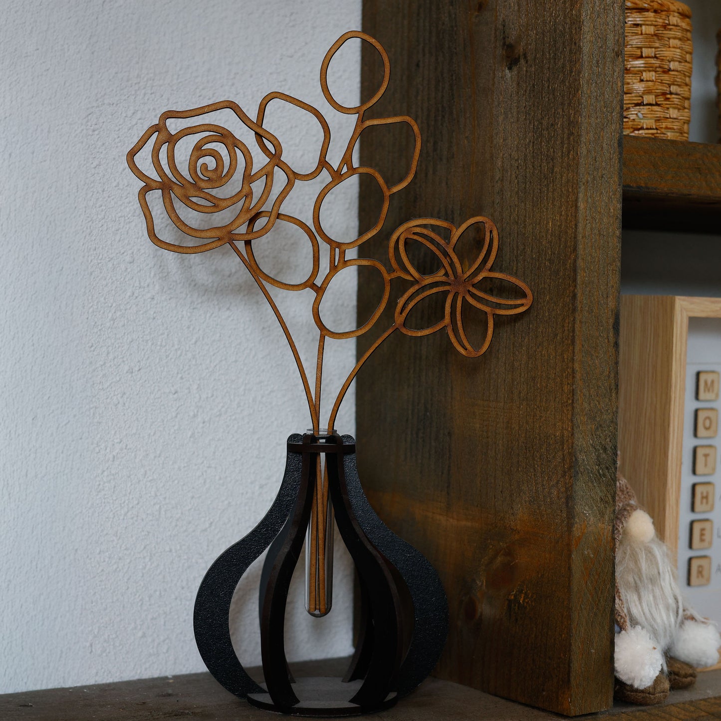 Houten bloemenvaasje