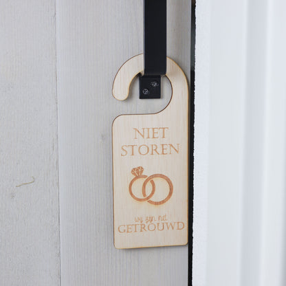 Deurhanger - Niet storen, wij zijn net getrouwd.